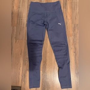 Blue ish gray leggings, medium, puma